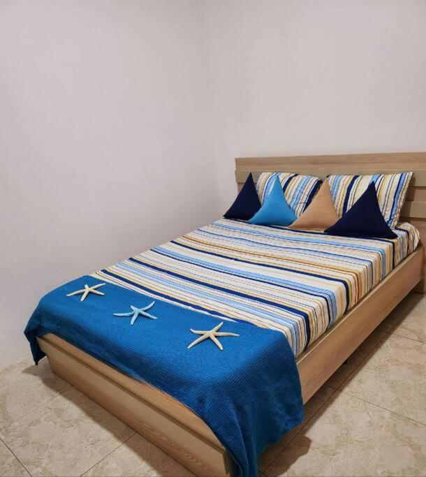 Kot Nu - Beach Themed Apartment - 3 Mins Walk From The Sea Flic-en-Flacq المظهر الخارجي الصورة
