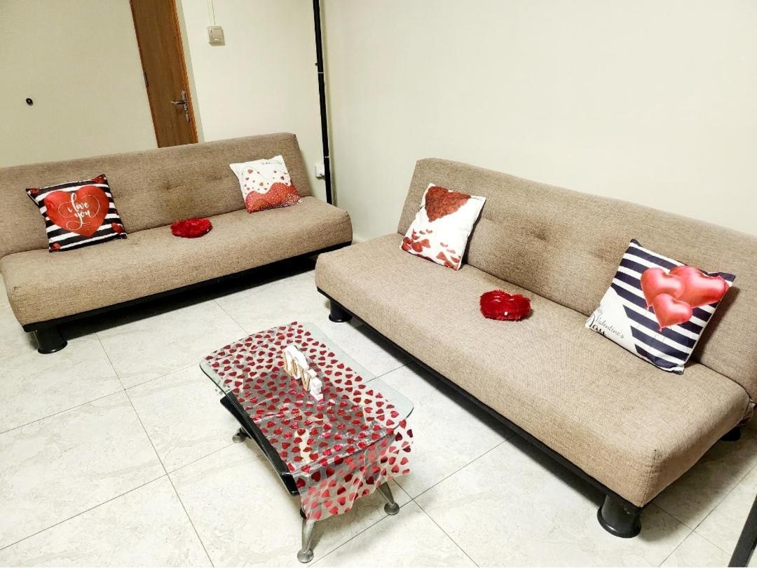 Kot Nu - Beach Themed Apartment - 3 Mins Walk From The Sea Flic-en-Flacq المظهر الخارجي الصورة